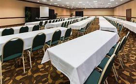 Ramada Plaza Hotel Louisville